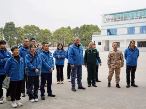 航天蓝与橄榄绿：联学强党建，携手建新功