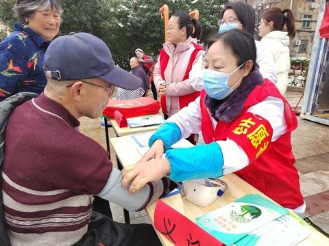安徽淮北市烈山区临海童街道海孜矿中心社区：红色物业奏响社区幸福曲