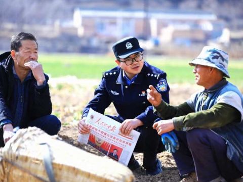 逐梦春天里 镌刻青春的印记——礼县公安局办公室主任陈斌的警营故事