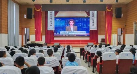 武冈市实验小学少先队积极贯彻落实全国少代会精神
